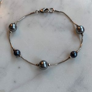 Sterling Silver and Gray Pearl Bracelet
